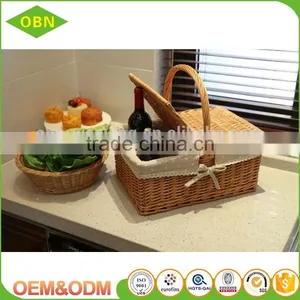 Custom China Hand Woven Eco-friendly Material Cheap Handle Empty Wicker Picnic Baskets With Lid thumbnail-5