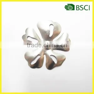 YS15B075 Sunflower Metal Fence Post Fittings for Flower Pot or Garden Pot thumbnail-1