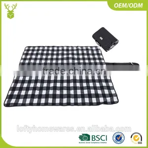 Suede Camping Mat Waterproof Outdoor Picnic Beach Tent Bed Emergency Blanket Baby Climb Plaid thumbnail-4