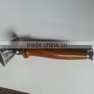 Titan New Style Wood Handle Safety Razor thumbnail-4