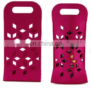 2018 Hot Sell Elegant Christmas Felt Single Wine Bottle Bag With Handle and Customized Logo thumbnail-4