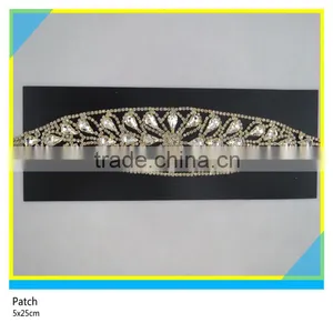 Gold Rhinestone Trimming Jewelry Applique Sew on Banquet Garment Rhinestone Patch 9x19cm thumbnail-4