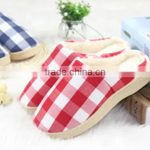 Top Quality Classic Style Men and Women Cotton Slipper Autumn and Winter Hot Selling Slippers thumbnail-2
