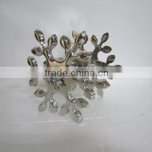 Hot Selling Metal Shinny Chrome Snowflake Shape Christmas Tealight Candle Holder Christmas Decorations thumbnail-1