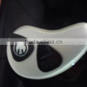 Magnetic Guitar Pick thumbnail-1