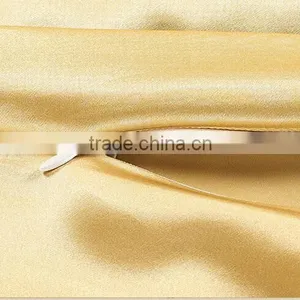 100% Silk Bedding Set With Jacquard Design thumbnail-3