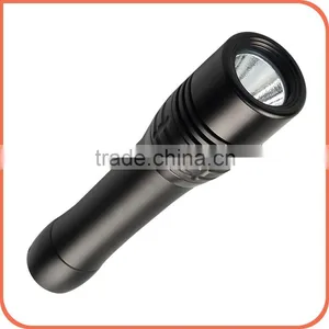 Factory Bulk Sale Magnetic Control Charging Aluminum Underwater 100m 1000 Lumen xm l2 Shenzhen Powerful Diving Torch thumbnail-1