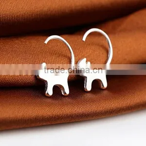 Lovely Jumping Cat Post Stud Earrings for Women thumbnail-3