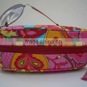 Z112 QUILTED COTTON EYEGLASS HOLDER CASE ZIP SUNGLASS CASE Designer Sunglasses Cases thumbnail-1