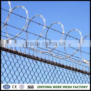 Welded Wire Fence Stainless Steel Barbed Wire Razor Wire for Sale thumbnail-3