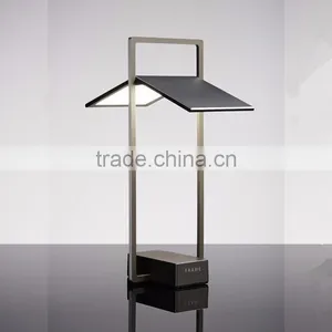 Warm Color Energy-efficient Lighting Reading Oled Table Lamp thumbnail-2