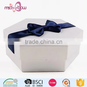 Ribbon Bow for Gift Wrapping Box thumbnail-6