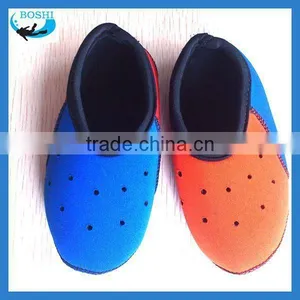 on Sale Fleece Lined Neoprene Waterproof Socks thumbnail-3