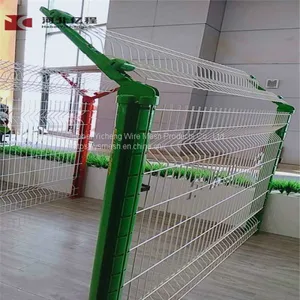 Home Outdoor Decorative Welded Wire Mesh Metal Curved Panel 3D Garden Fence thumbnail-3