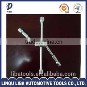 Carbon Steel Folding Cross Rim Torque Wrench For Truck thumbnail-5