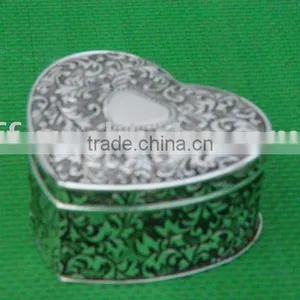 Heart Shape Jewelry Box thumbnail-1