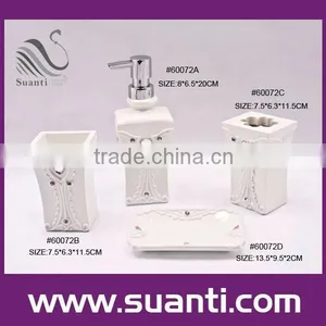 White Bling Polystone Bathroom Accessory Set thumbnail-1