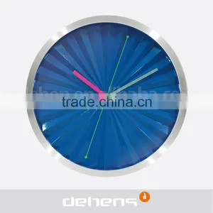 DEHENG 12 Inch Metal Wall Clock With 3D Dial thumbnail-3