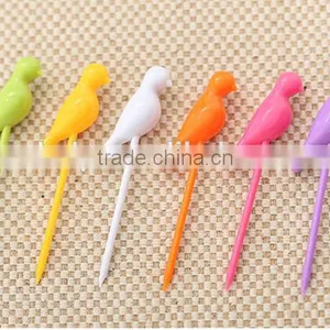 Wholesale Lovely Small Birds Plastic Fruit Fork With ABS Material Manafacturer Zhejiang thumbnail-5