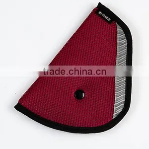 Nylon Child Seat Belt Adjuster Seat Belt Triangle Fixator thumbnail-3