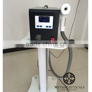 A Beauty Salon With a Laser Acne Freckle Beauty Machine Black Doll Face Beauty Small Portable Laser thumbnail-2