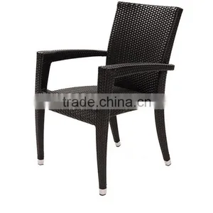 2017 Trade Assurance Hot Sale Hideaway pe Rattan Handmade Simple Garden Line Table Set Designs thumbnail-3