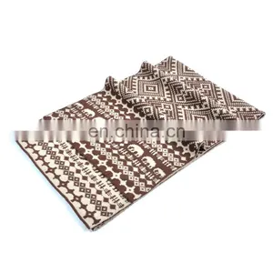 Fashion Knitted Jacquard Pattern High Quality Winter Knitted Scarf thumbnail-1