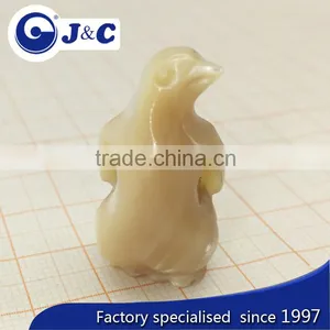 Customized Natural Sea Shell , Mother of Pearl Penguin Brooch thumbnail-1