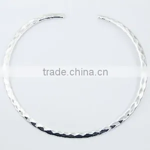 Plain Sterling Silver Choker Gorgeous Hammered Pattern thumbnail-1