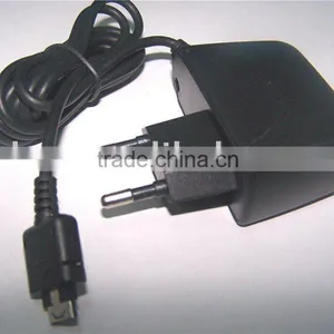 Mobile Phone Travel Charger thumbnail-1