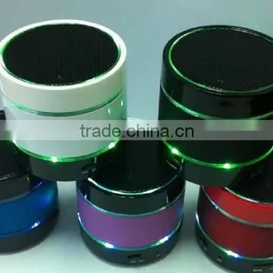 Factory Wholesale Price S10 Portable Wireless Mini Bluetooth Speaker OEM/ODM Service thumbnail-5