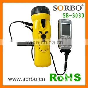Auto Scan Radio Flashlight Hand Crank Radio Flashlight thumbnail-6
