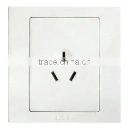 16A 250V, 3 Pin Socket Outlet thumbnail-1