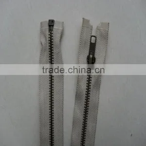 Metal Zippers And Sliders thumbnail-1