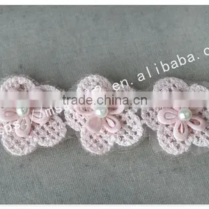Beautiful 3 cm Handmade 3D Pink Pearl Flowers Crochet Lace Trims thumbnail-2
