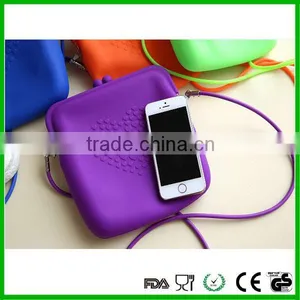 High Quality Candy Colors Silicone Waterproof Shoulder Bag Tote Bag thumbnail-5