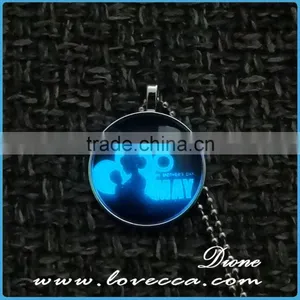 Hot Selling Stock Creative Glow in the Dark Round Pendant Luminous Necklace thumbnail-5