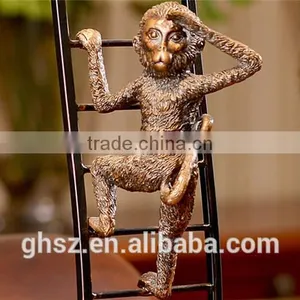 Christmas Decoration Plastic Figure Table Decor Polyresin Monkey Sculpture thumbnail-1