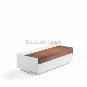 Perfect Classic Large High Quality Vintage Coffee Table With Discount thumbnail-3
