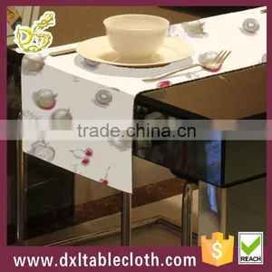Wholesale Modern Design Fruit Graphic Printed Plastic Table Runner thumbnail-1