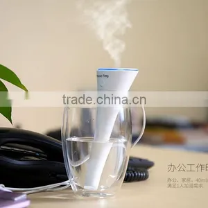 Small Cool Bottle Humidifier Silence Aroma Diffuser Tabletop Air Refresher Aromatherapy Essential Oil Humidifier Air Purifier thumbnail-1