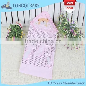 BB-LZ-008 100% Cotton Lace Hooded Baby Swaddle Wrap Blanket With Double Warm-keeping thumbnail-6