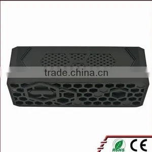 Top Quality 2.0 Honeycomb Bluetooth Cube Music Player With FM Radio thumbnail-2