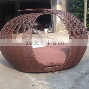 Hot Sale All Weather Wicker Rattan Pool Side Sunbed Lounge Furniture Outdoor Furniture thumbnail-1