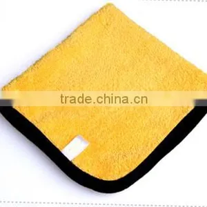 Ultra Plush Auto Detailing Microfiber Towel thumbnail-3