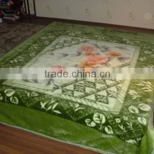 100% Polyester Wholesale Thermal Protection Container Home China Supplier Superior Blanket thumbnail-4