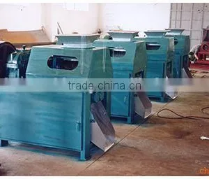 China Hot Selling Double Roller Granulator for Making Compound Fertilizer thumbnail-2