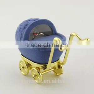 Adroable Blue Velvet Baby Stroller Antique Style Ring Box thumbnail-6