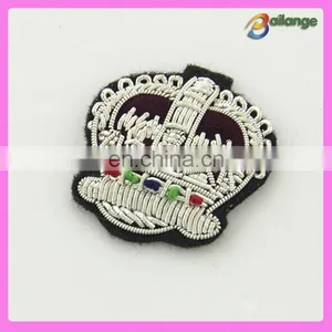 Unique Parrot Designs Metallic Embroidery Patch for Women Bags thumbnail-4