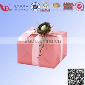 2015 High Quality White Cardboard Custom Paper Gift Box thumbnail-2